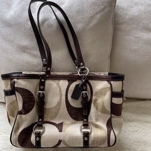 Coach Bag-Barely Used and looks new!